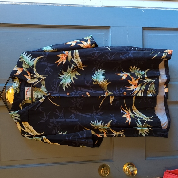 Paradise Found Honolulu Hawaii Men Shirt - Picture 1 of 7